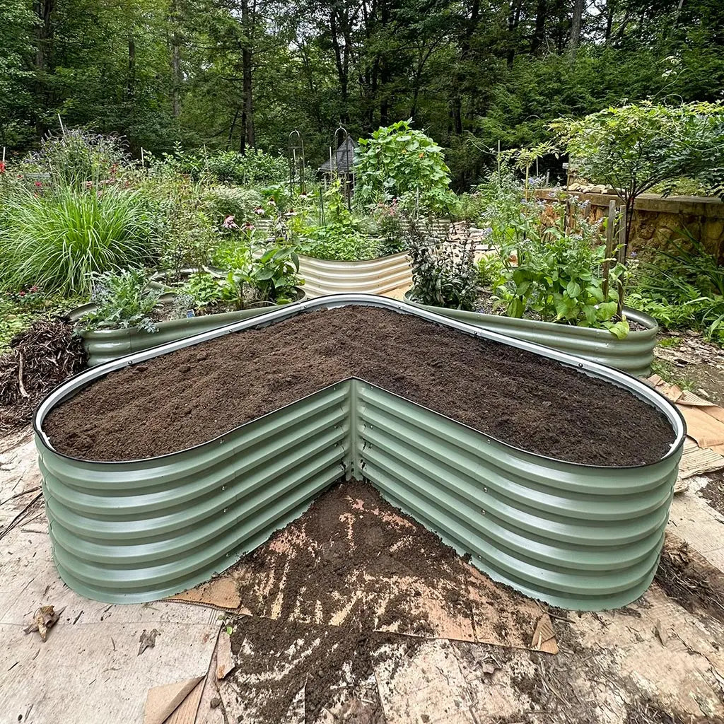 Vegega 17" Tall Heart Shaped Garden Bed v2.0