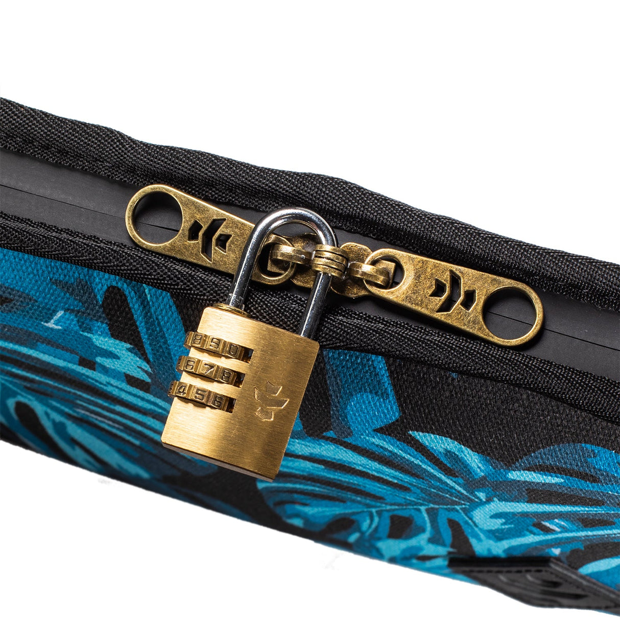 Revelry Supply The Gordo – Smell Proof Padded & Lockable Glass Pipe Pouch