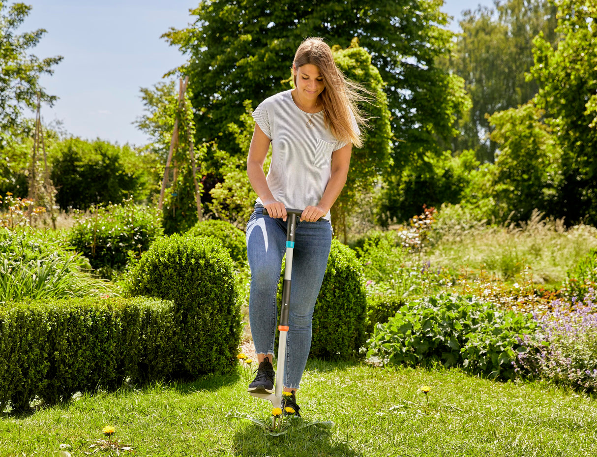 Gardena Weed Puller – Stand-Up Weed Removal Tool
