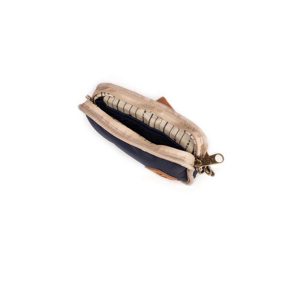 Revelry Supply The Gordito – Smell Proof, Lockable Padded Pouch for Glass Pipes