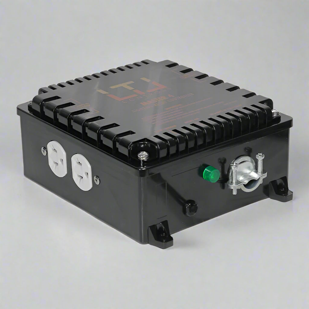 LTL Controls Master 4 Lighting Relay Controller, without Timer (120V & 240V Universal Plug)