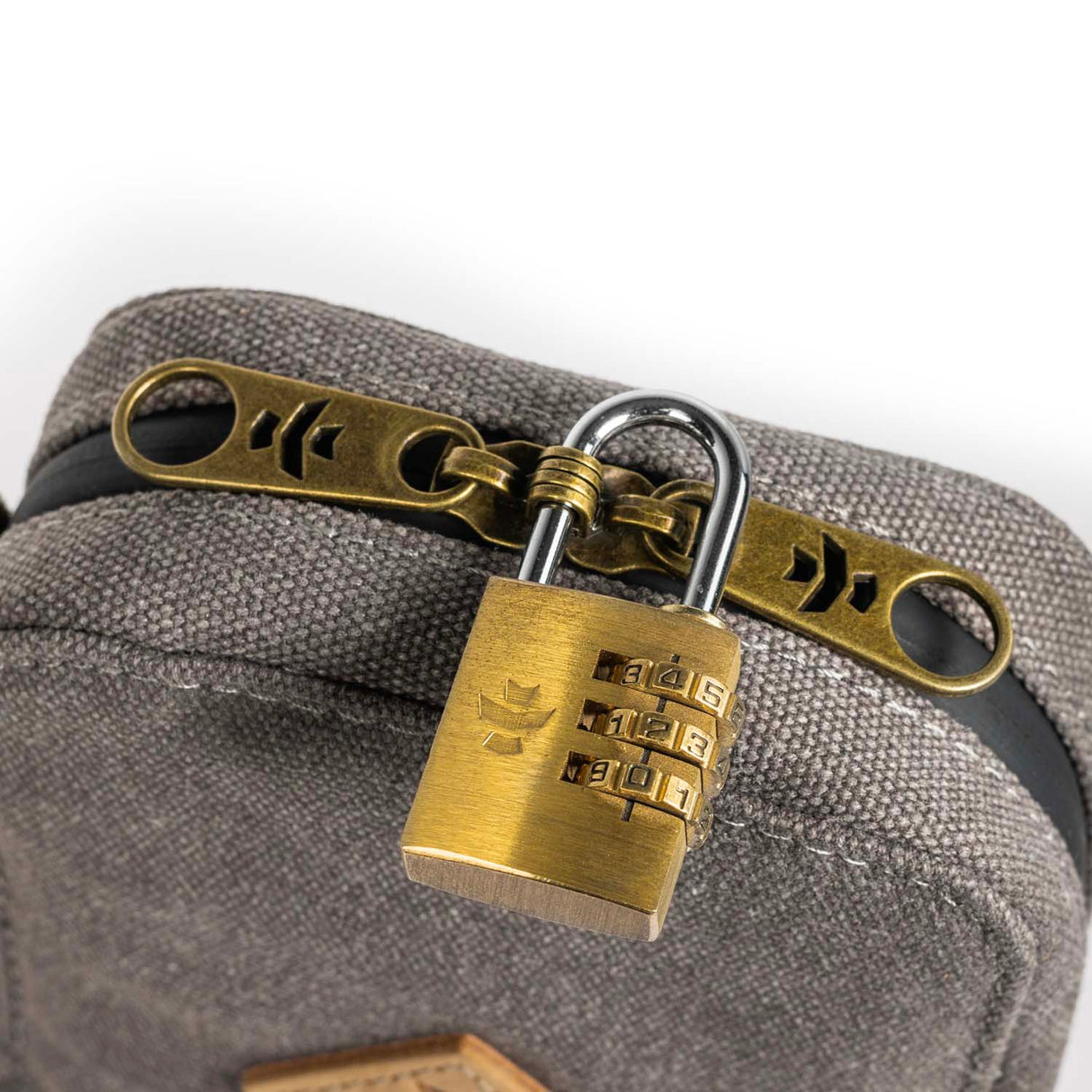 Revelry Supply The Rolling Kit Traveler - Smell Proof Kit