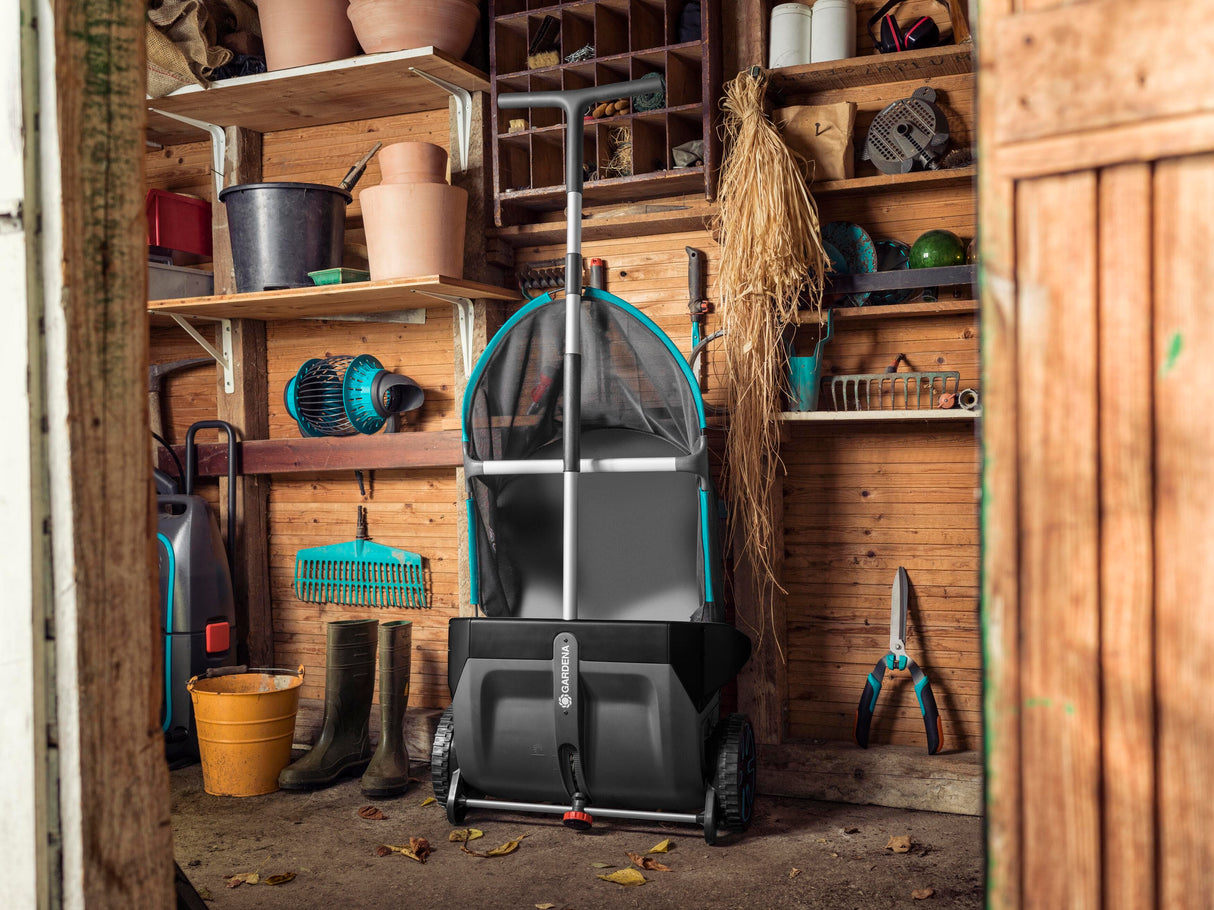 Gardena Lawn & Leaf Collector – Push Lawn Sweeper with Collection Basket