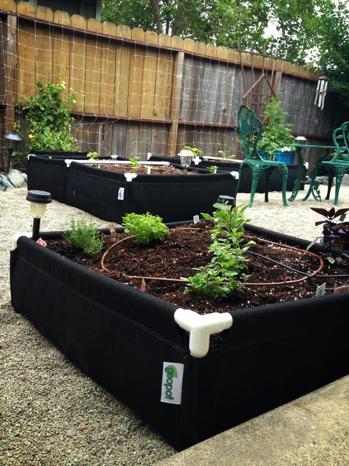 GeoPlanter Fabric Raised Bed