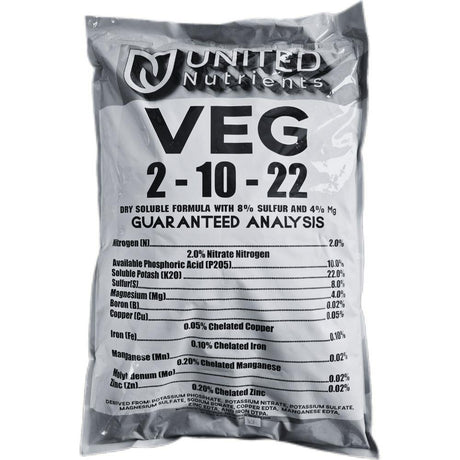 United Nutrients VEG 2-10-22 fertilizer package on a white background