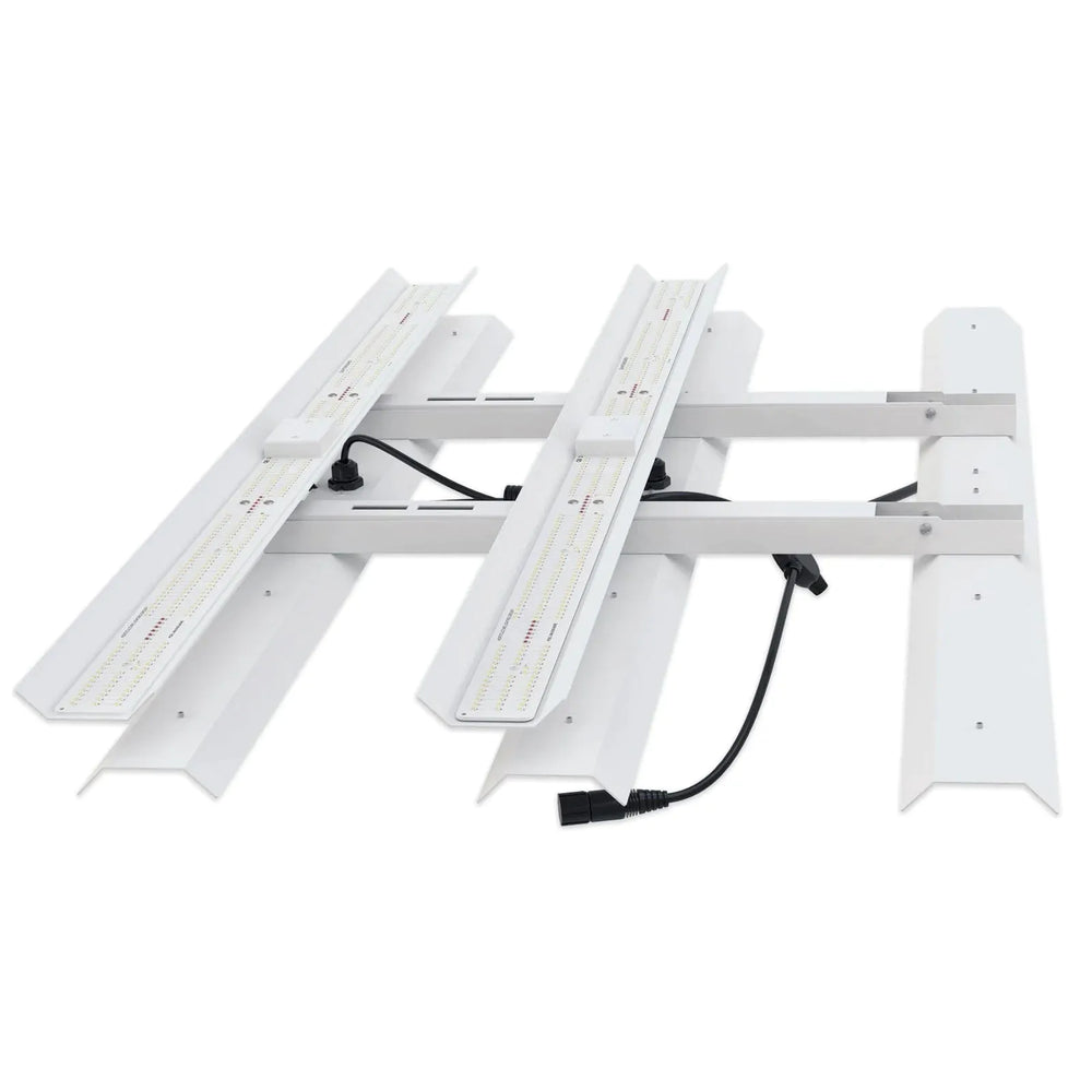 HLG Tomahawk 720 LED Grow Light, 120-240 Volt