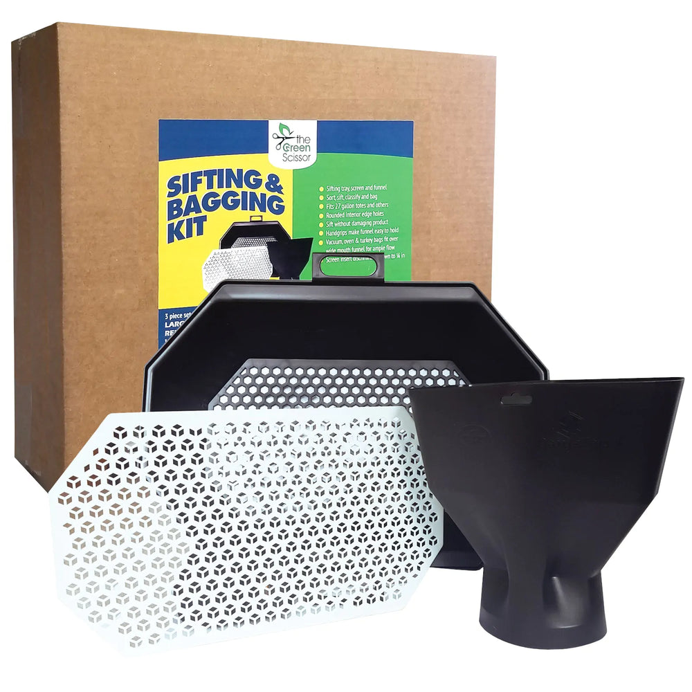 The Green Scissor Sifting and Bagging Kit