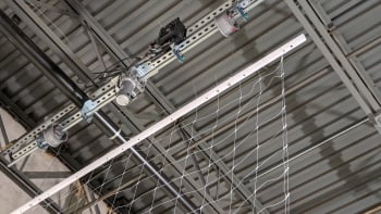 Lift and Grow 8ft 3 in 1 Overhead Drying Rack System view from below